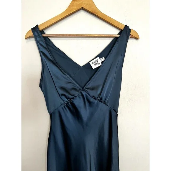 Princess Polly Blue Satin Slip Dress with Lace Trim Size 4 - Picture 7 of 16